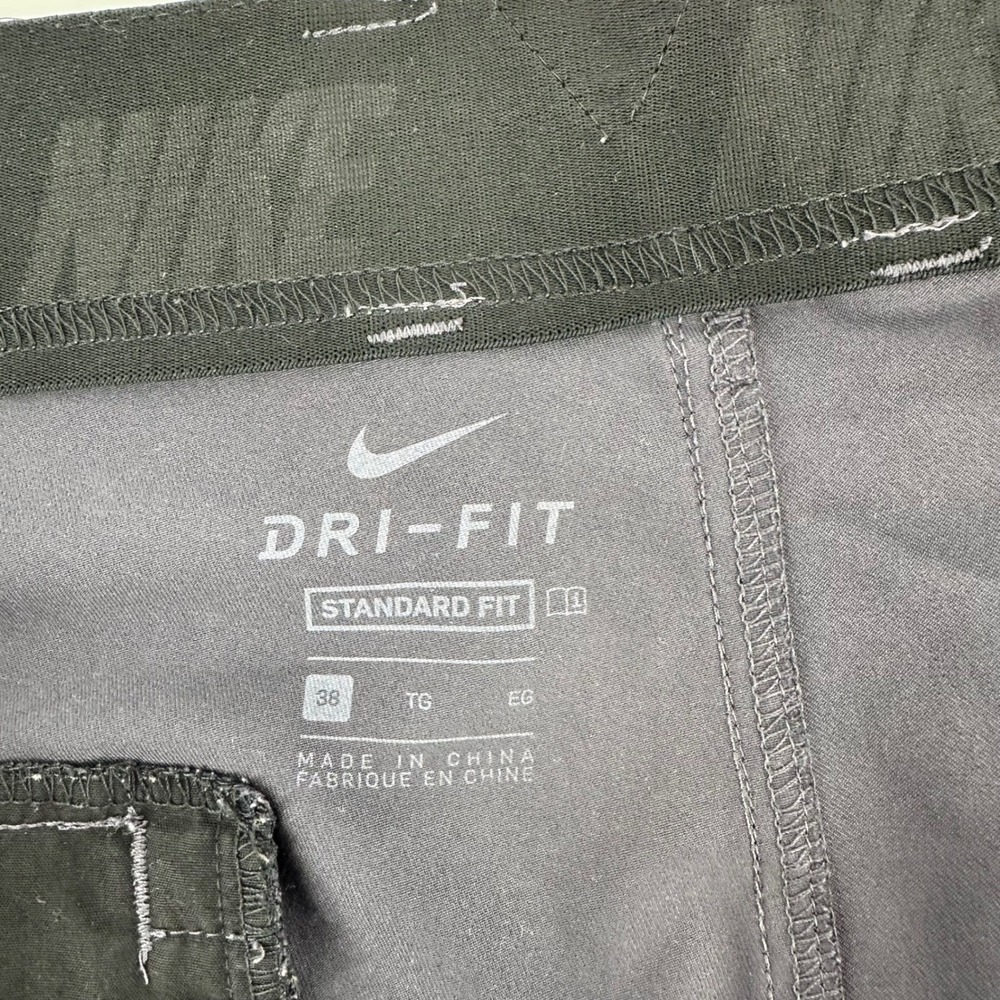 Nike Mens Dri-FIT Standard Fit Golf Shorts Black Size 38 Performance‎ Activewear - Picture 2 of 14